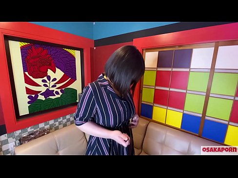 ❤️ Kuti Japonè ak gwo tit masturbe ak jwèt sèks epi li gen yon orgasm. Li pale nan yon entèvyou sou eksperyans mèrdik li. Tèt gwo ak chat pwale plen jemi byen fò. Osakaporn Porno nan ht.bestsexporno.ru ☑